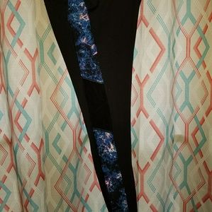Torrid leggings